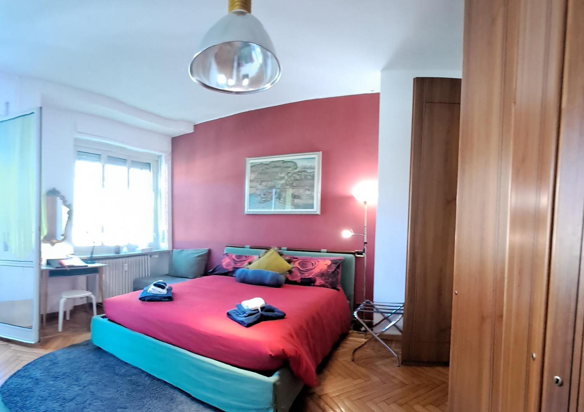 טורינו Flat City Center Porta Susa, Free Parking Wifii Smart Tv Sky מראה חיצוני תמונה